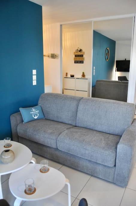 Elegant & Spacieux, Place Du Dauphin A Apartment